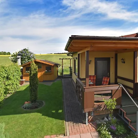Ferienhaus In Der Naehe Des Schwarzatals, Cleaning Included * Grossbreitenbach